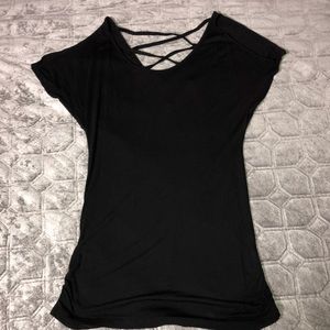 EXPRESS BLACK COLD SHOULDER TOP SIZE M